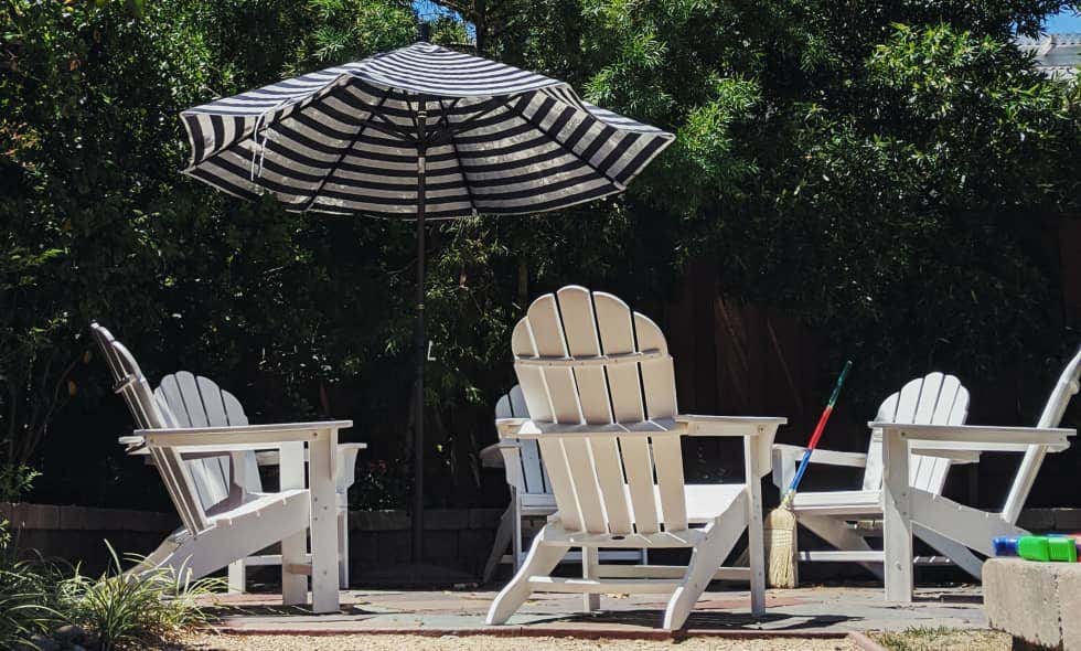 Umbrella with chairs