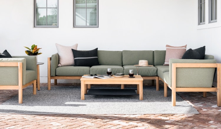 Modular sectional from Neighbor